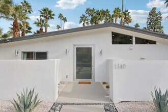 1148 N Rose Ave in Palm Springs, CA - Building Photo - Building Photo