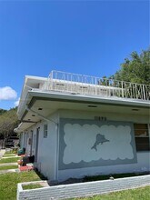 11890 NE 16th Ave in Miami, FL - Building Photo - Building Photo