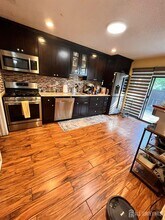 15 Westgate Dr in Edison, NJ - Building Photo - Building Photo