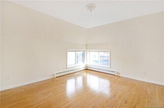 950 Paulding St in Peekskill, NY - Foto de edificio - Building Photo