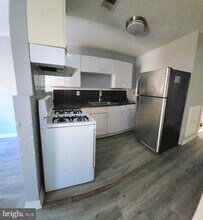 1704 W Diamond St in Philadelphia, PA - Building Photo - Building Photo