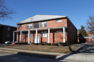 Sarah Anna Apartments in St. Louis, MO - Building Photo - Building Photo