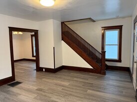 132 N Gorham St in Jackson, MI - Building Photo