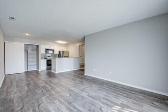 Wexford Lakes Apartments and Townhomes in Columbus, OH - Foto de edificio - Building Photo