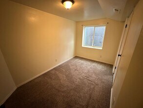 4173 Charleston Dr in Colorado Springs, CO - Building Photo - Building Photo