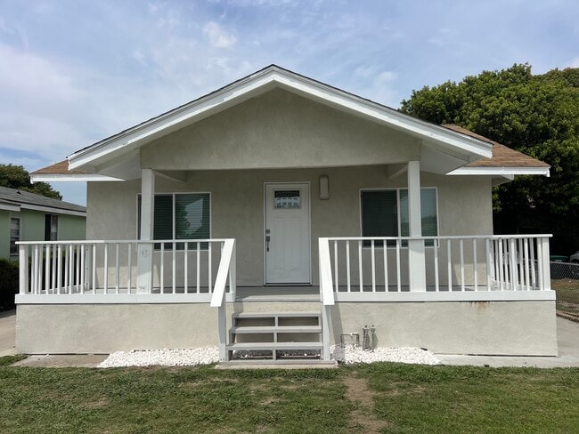 property at 9717 Oak St