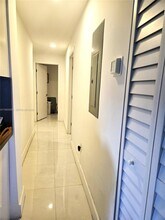 8780 SW 36th St in Miami, FL - Building Photo - Building Photo