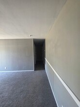 733 St Norbert Dr in Sauget, IL - Building Photo - Building Photo