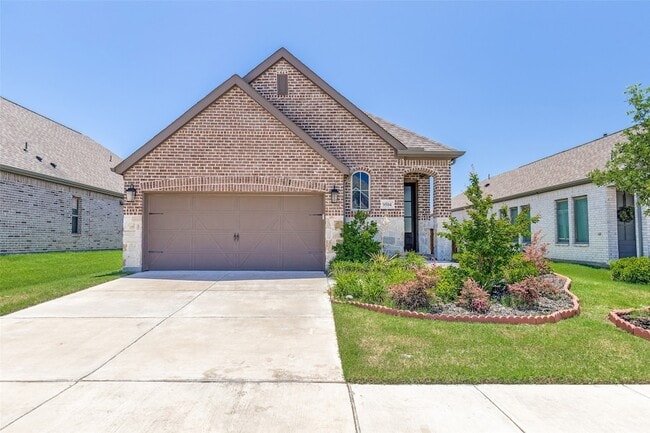 property at 9504 Longhorn Ln