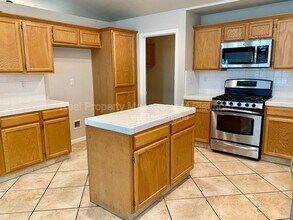 2601 Fremont Ave in Clovis, CA - Building Photo - Building Photo