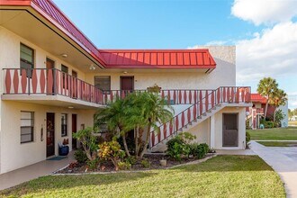 84 Boundary Blvd in Rotonda West, FL - Building Photo - Building Photo