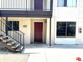 26416 S San Jacinto St in Hemet, CA - Building Photo
