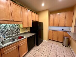3817 N Milwaukee Ave in Chicago, IL - Building Photo - Building Photo
