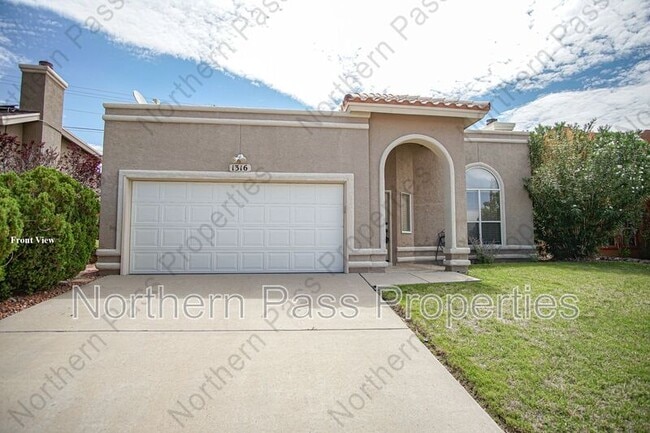1316 Desierto Azul Dr in El Paso, TX - Building Photo - Building Photo