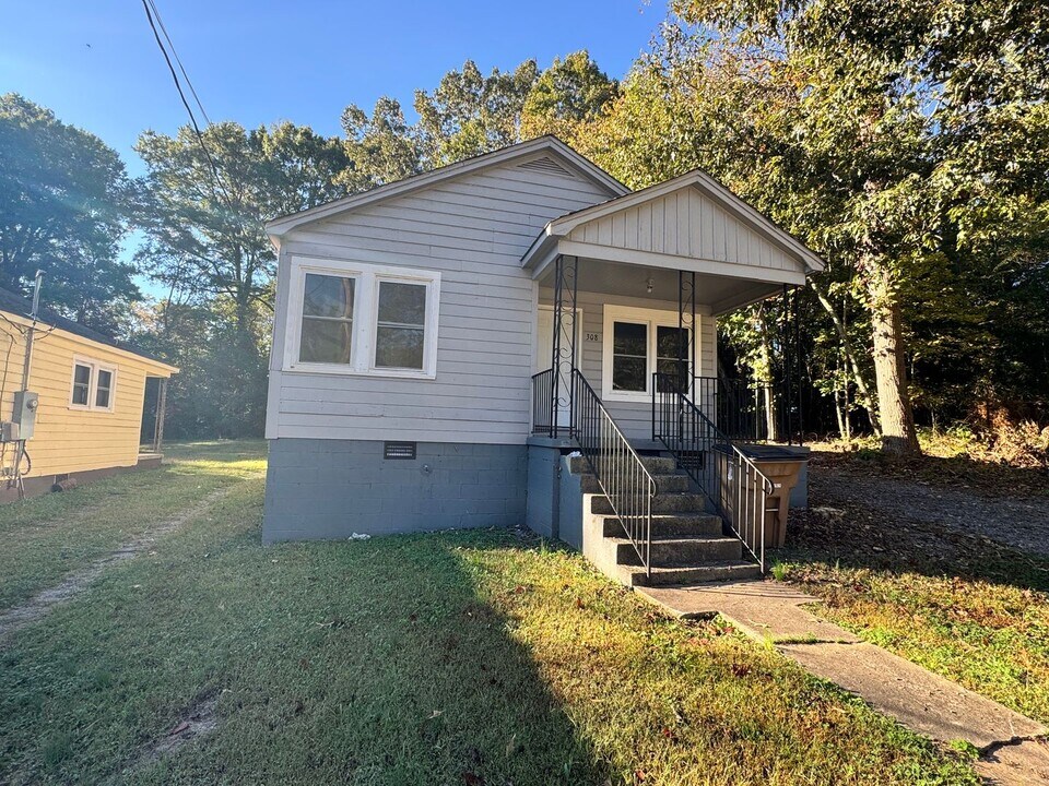 308 Willow Ln in Shelby, NC - Building Photo