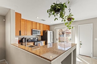 3023 Sunrise Bay Ave in North Las Vegas, NV - Building Photo