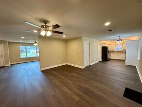 2807 Lambeth Way in Wichita Falls, TX - Building Photo - Building Photo