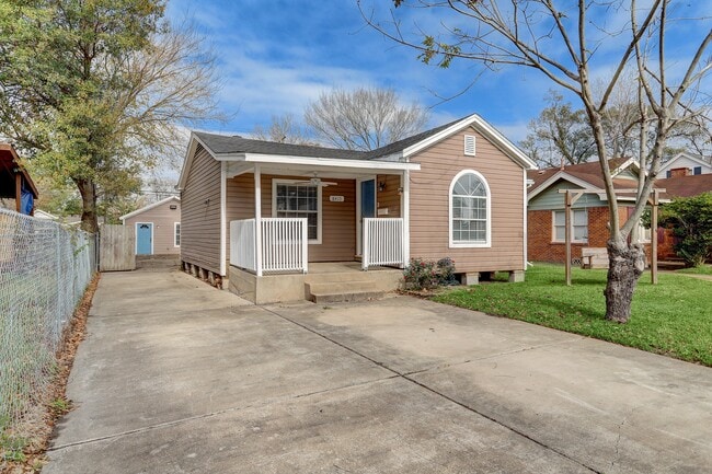 property at 8415 Bonner Dr