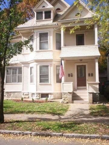 107 University Pl in Schenectady, NY - Foto de edificio