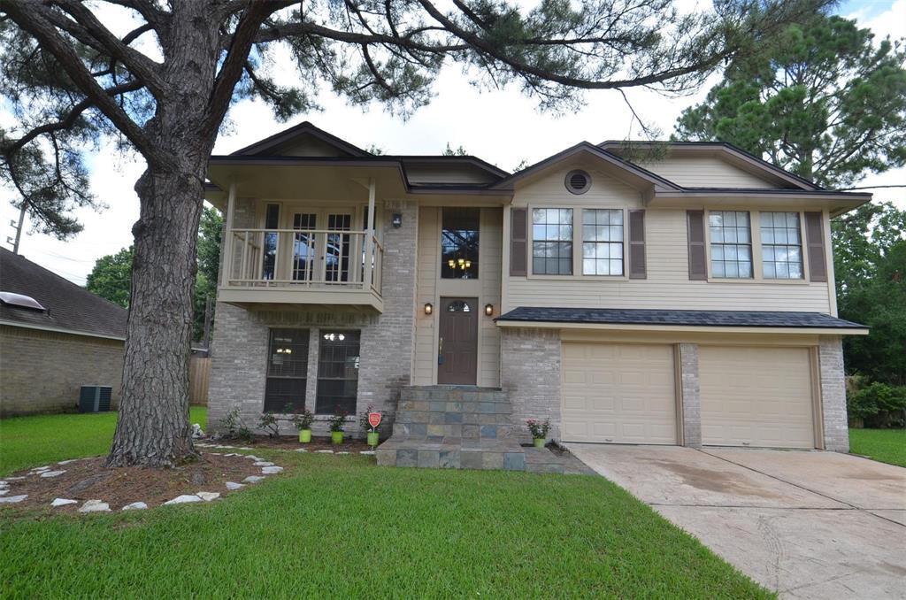 1306 Plum Park Dr in Katy, TX - Building Photo