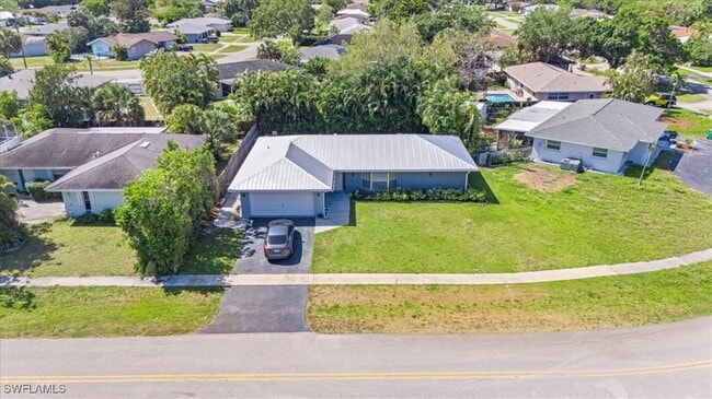 property at 2250 Poinciana St