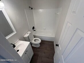 1515 Pullen Rd in Jacksonville, FL - Building Photo - Building Photo