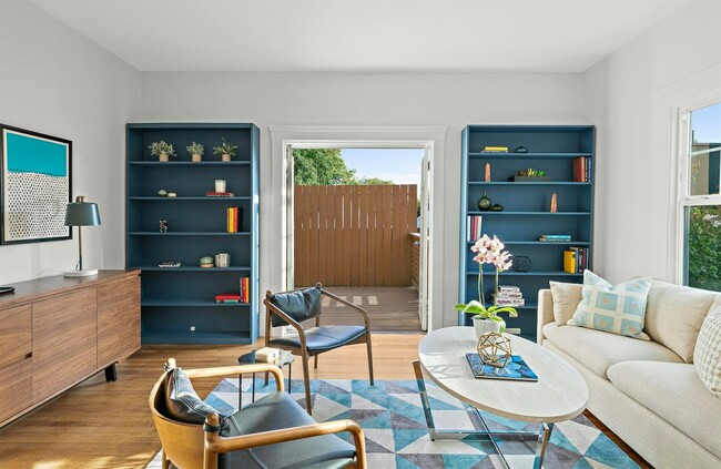 2706 Ashby Ave in Berkeley, CA - Building Photo - Building Photo