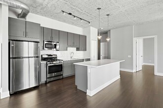 885 S Clark St in Chicago, IL - Building Photo - Building Photo