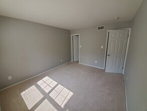 1715 Ascot Way Unit C in Reston, VA - Building Photo - Building Photo