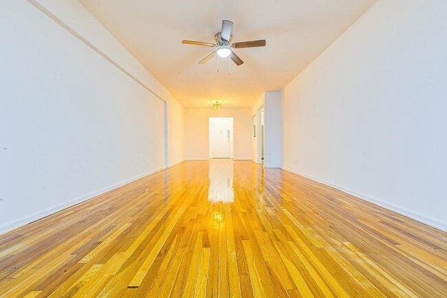 1275 E 51st St in Brooklyn, NY - Building Photo - Building Photo