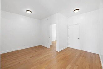 206 Rivington St, Unit 2B in New York, NY - Building Photo - Building Photo