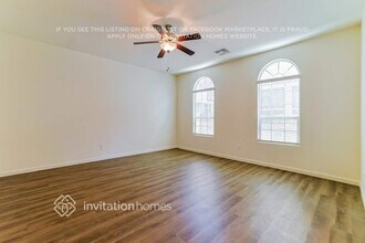 3367 E Constitution Dr in Gilbert, AZ - Foto de edificio - Building Photo