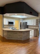 1925 SE Cheltenham St in Port St. Lucie, FL - Building Photo - Building Photo