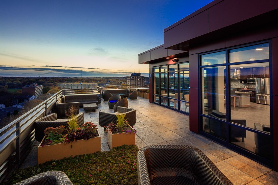 Venture in Madison, WI - Building Photo