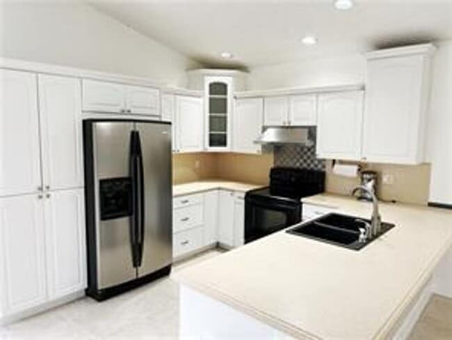 11282 NW 44th St in Coral Springs, FL - Building Photo - Building Photo