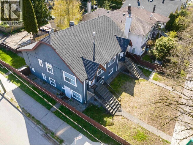 28XX W 6th Ave in Vancouver, BC - Building Photo - Building Photo