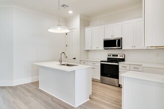 109 Perth Pl in Lafayette, LA - Foto de edificio - Building Photo