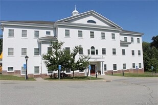 255 Rte 80 in Killingworth, CT - Building Photo