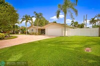 914 SE 11th St in Deerfield Beach, FL - Foto de edificio - Building Photo