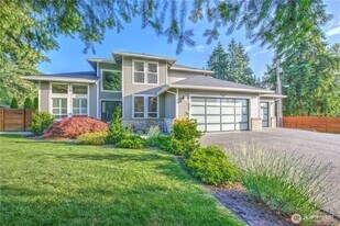 922 Chelan Ave NE in Renton, WA - Building Photo