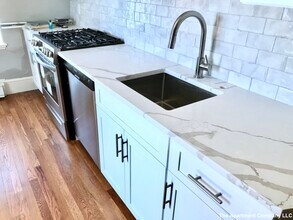 177 Morrison Ave, Unit 2 in Somerville, MA - Foto de edificio - Building Photo