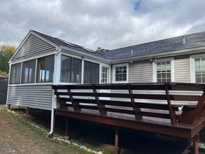 27 Miles Standish Dr in Marlborough, MA - Building Photo - Building Photo