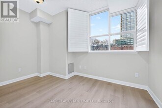 323 Richmond St E in Toronto, ON - Building Photo - Building Photo