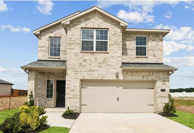 property at 909 Santa Lucia Dr