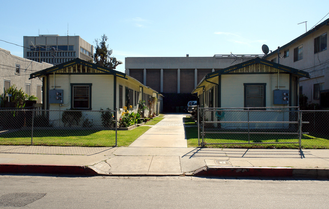 112-114 S Fir Ave in Inglewood, CA - Foto de edificio