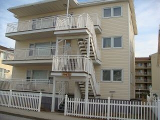 5 43rd St in Ocean City, MD - Building Photo