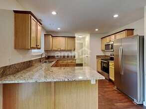 4581 N Park Crossing Ave in Meridian, ID - Foto de edificio - Building Photo