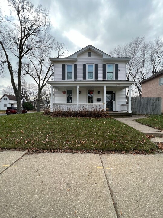 1240 Winnebago St in La crosse, WI - Foto de edificio