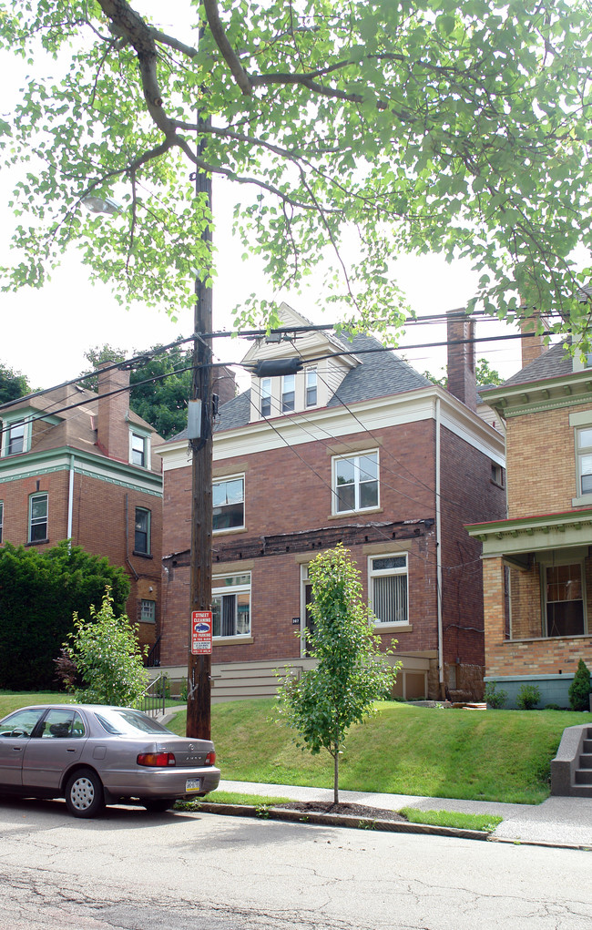 367 S Graham St in Pittsburgh, PA - Building Photo - Building Photo