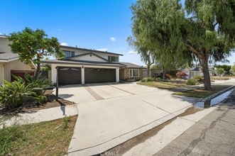 16401 Mercier Ln in Huntington Beach, CA - Building Photo - Building Photo